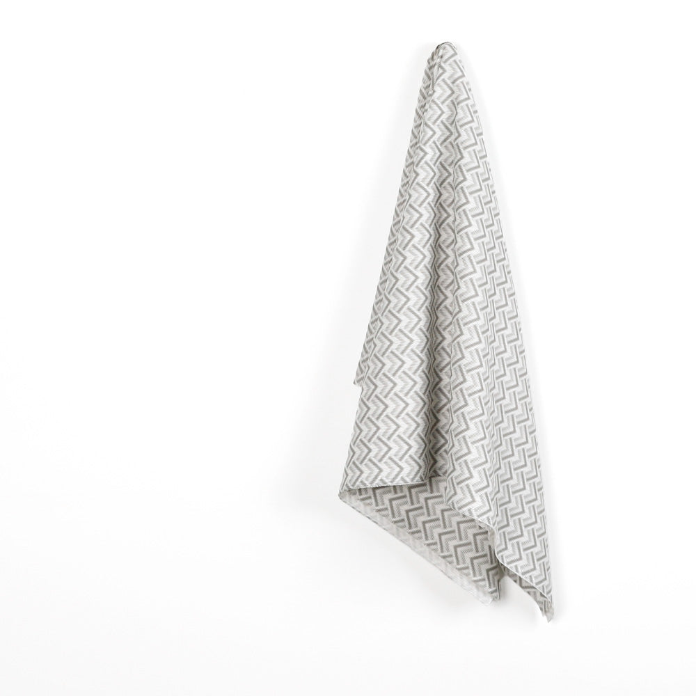 Chevron_Linen_Grey_White-Hang.jpg