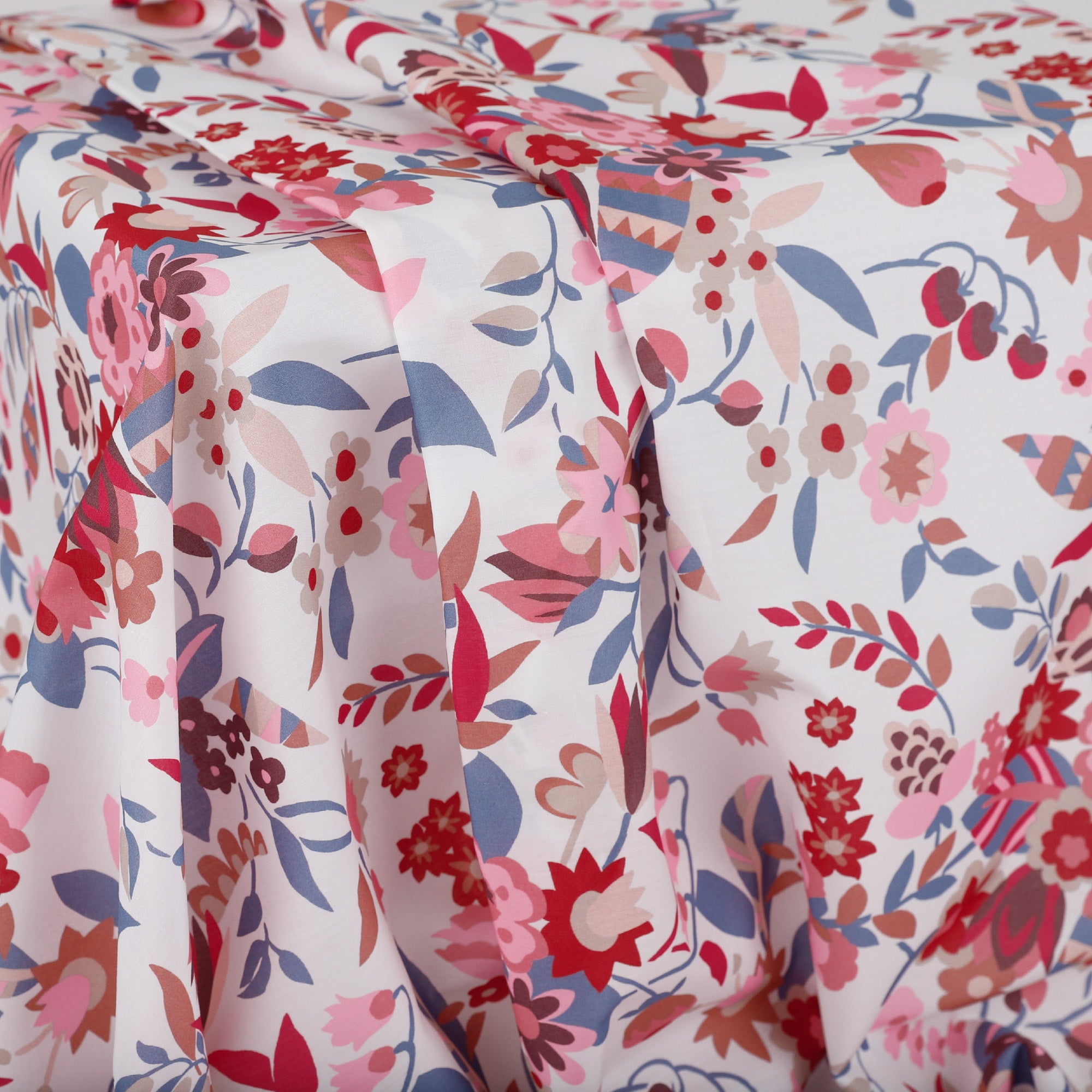 Liberty Tana Lawn - Floral Ballet / B