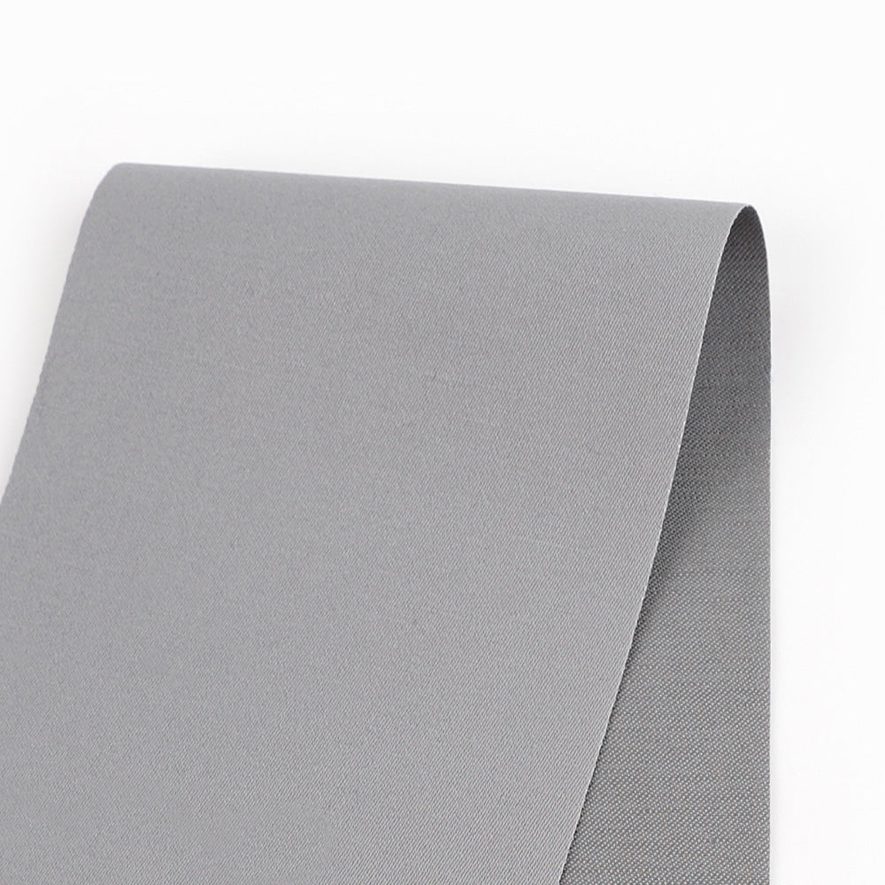 Grey_Cotton_Twill_Swatch_OO_90309e15-787b-40dc-a65f-9cc94417dae8.jpg