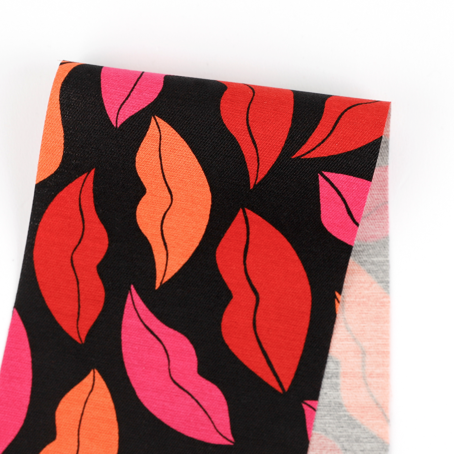 Silk Suiting - Lipstick