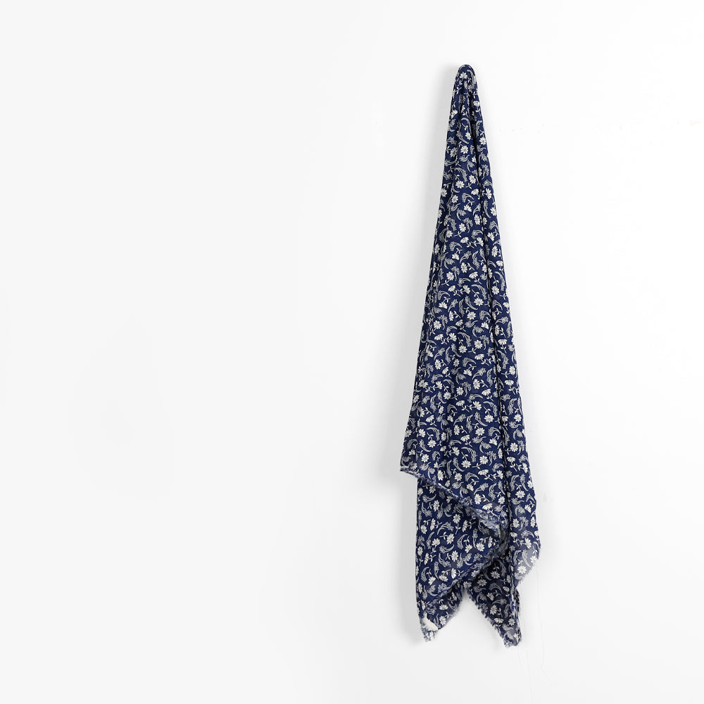 Navy_Windy_Daisies_Rayon_Hang.jpg