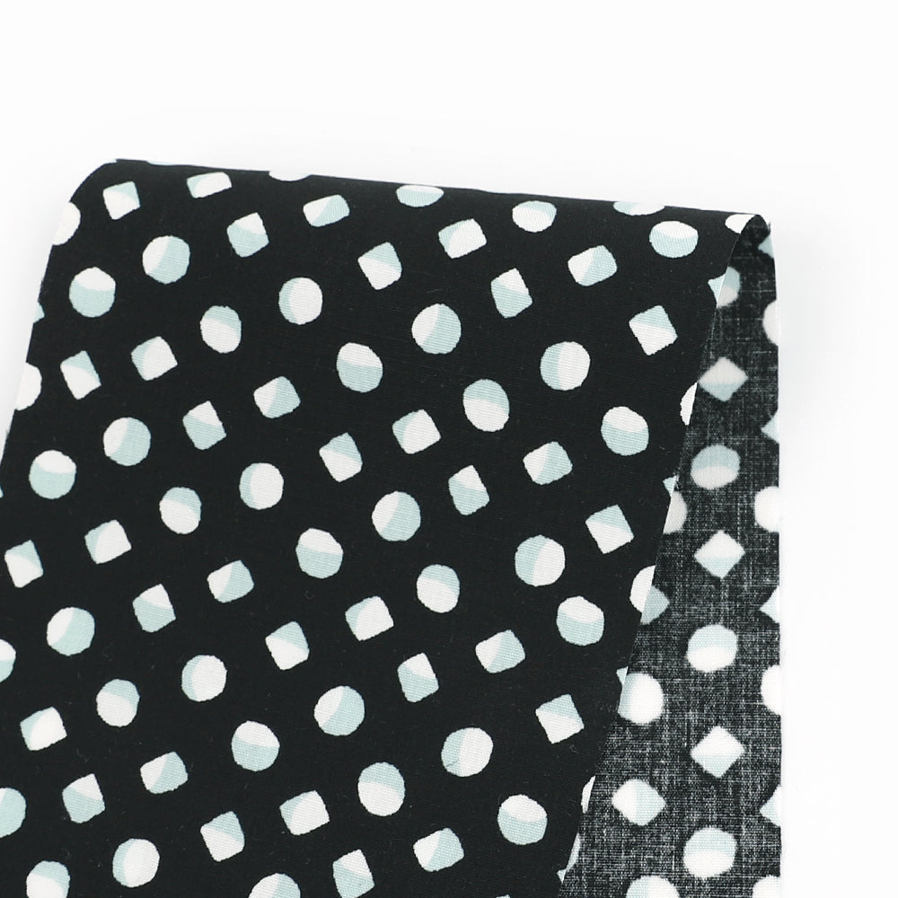 Shadow_Stripes_Stretch_Cotton_Black_Swatch.jpg