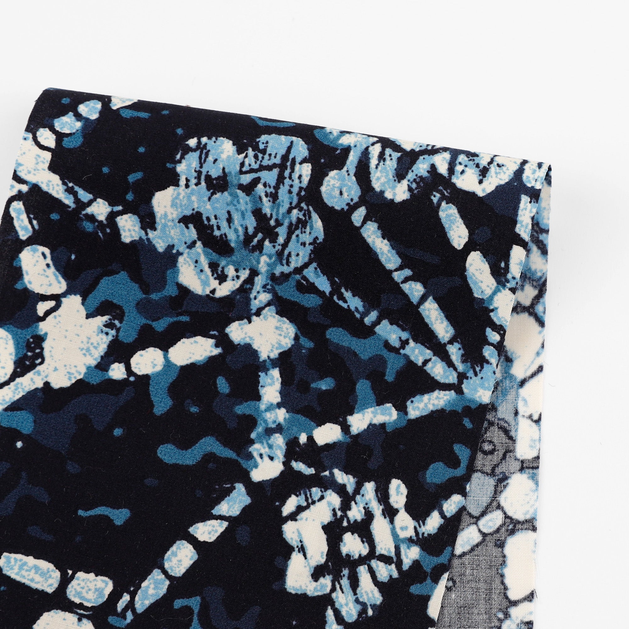 Blossom Web Printed Cotton - Indigo