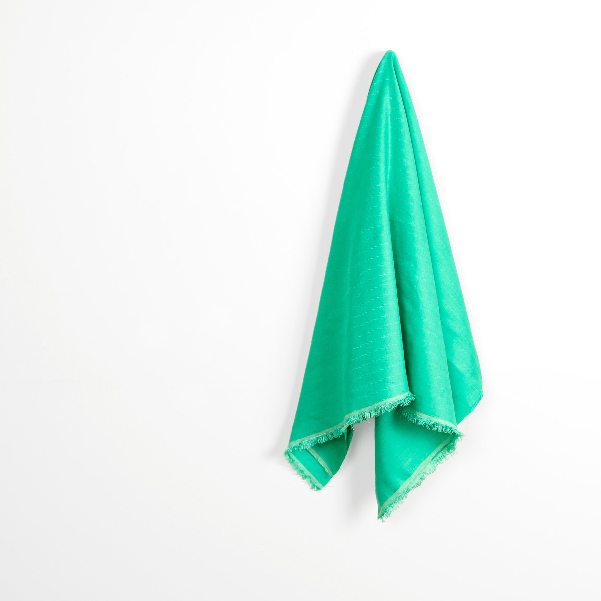 Turquoise_Decortive_Herringbone_Lin_Hang.jpg