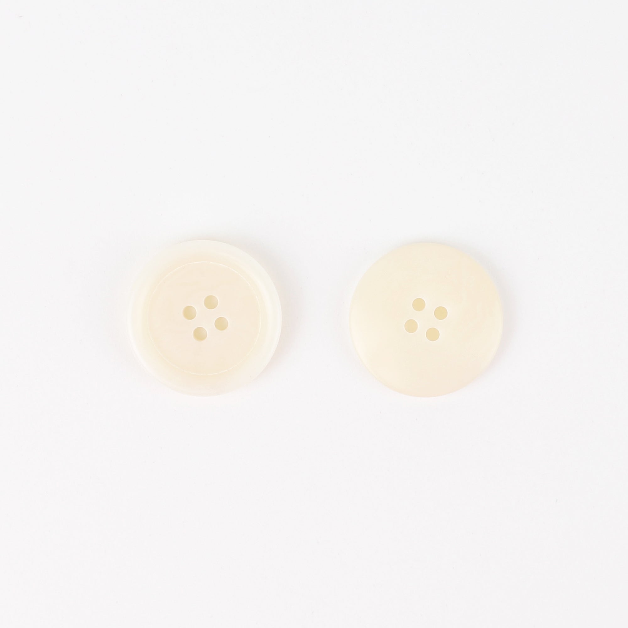 Corozo Button 40L - Natural