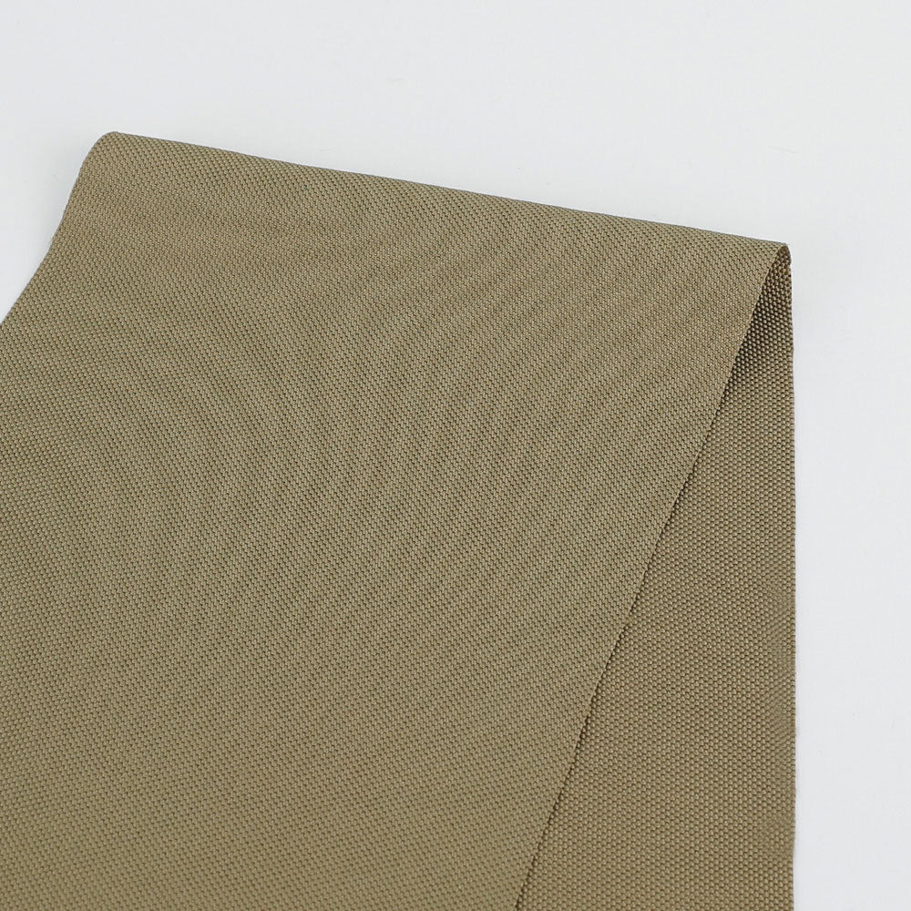 Japanese Oxford Triacetate - Fallow