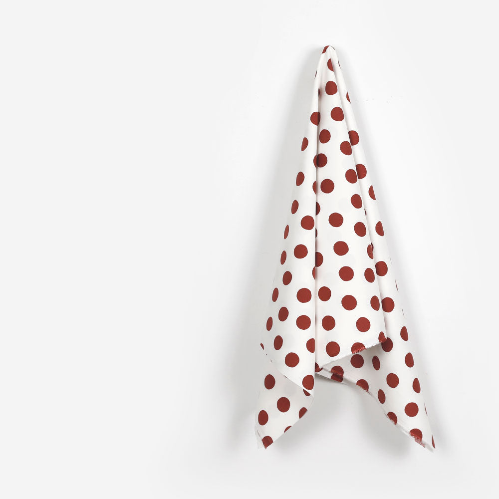 Midweight_Cotton_Polka_Dot_Maroon_Hang.jpg
