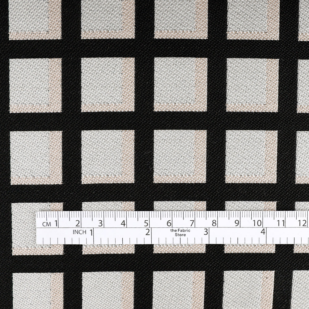 Shadow Grid Jacquard - Black / Chalk