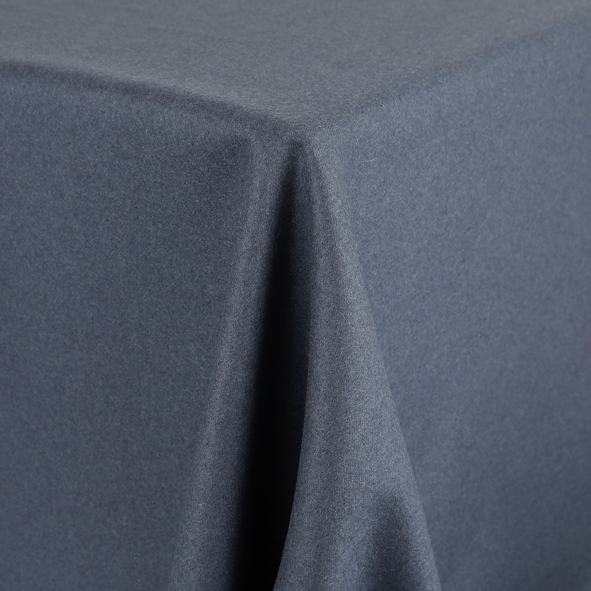 2_Drape_5faab169-aae0-4e48-8f7f-0a454ae59d07.jpg