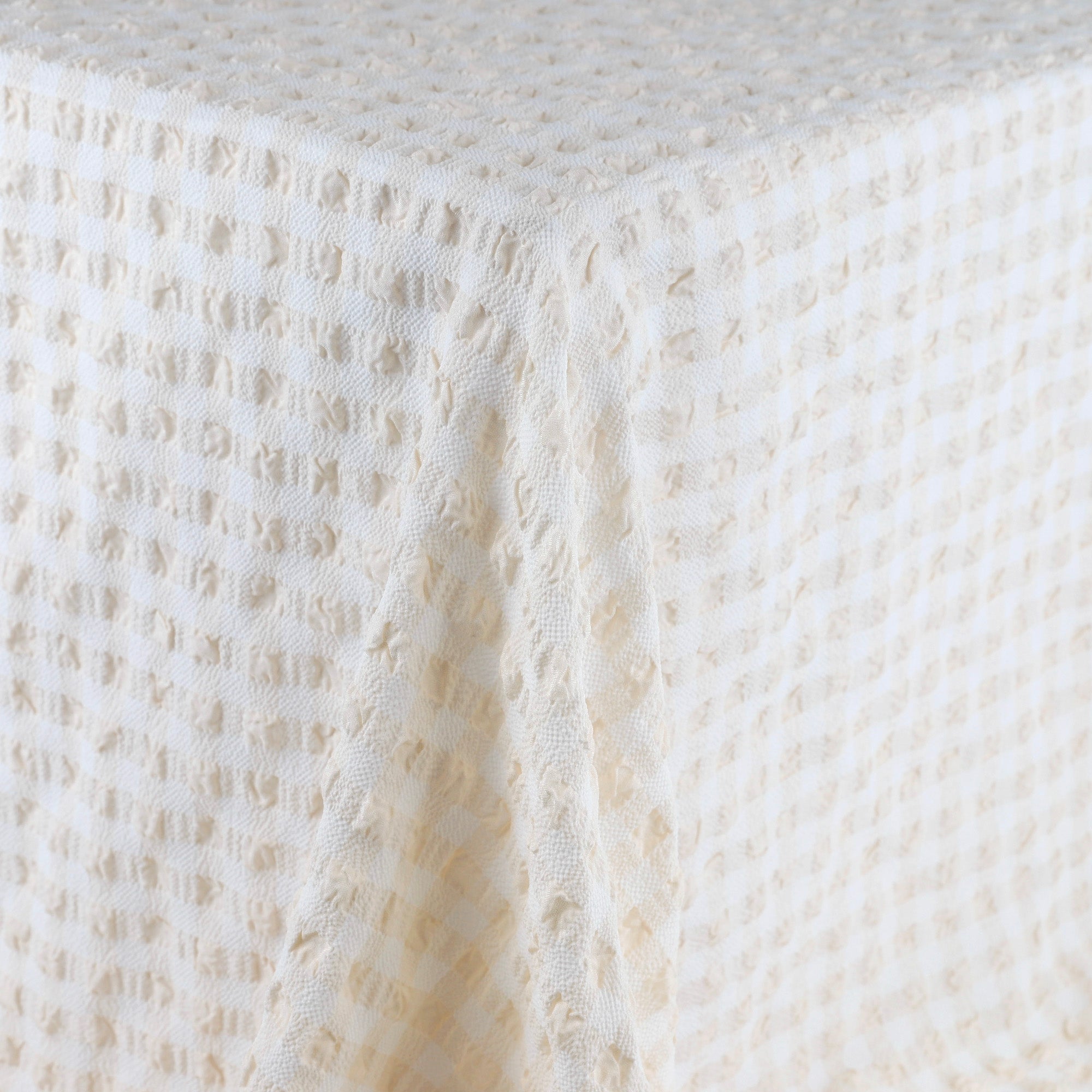 4_Drape_db305174-327f-418e-9e3c-095b8678c947.jpg