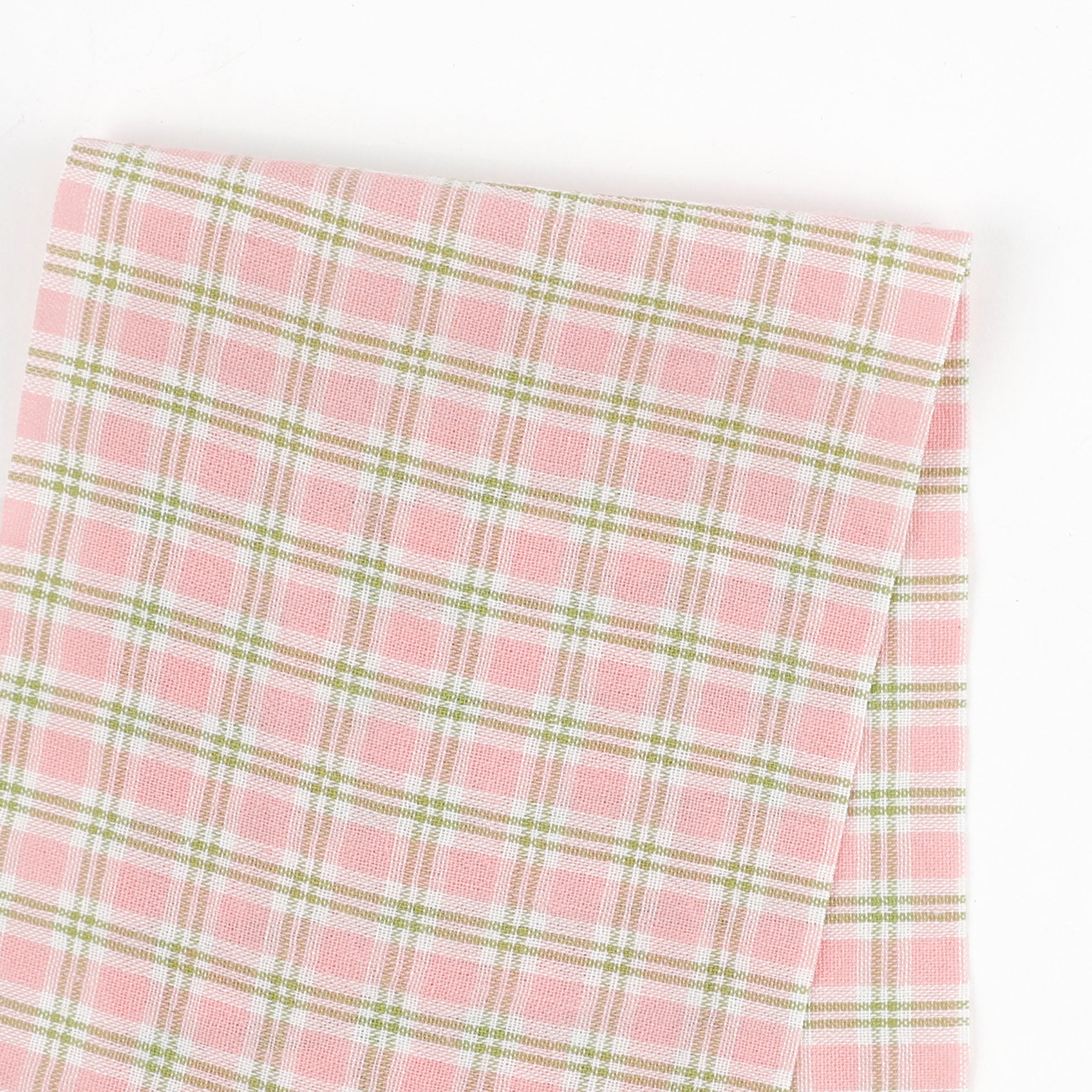 7-PinkCheck-AKl_WEL.jpg