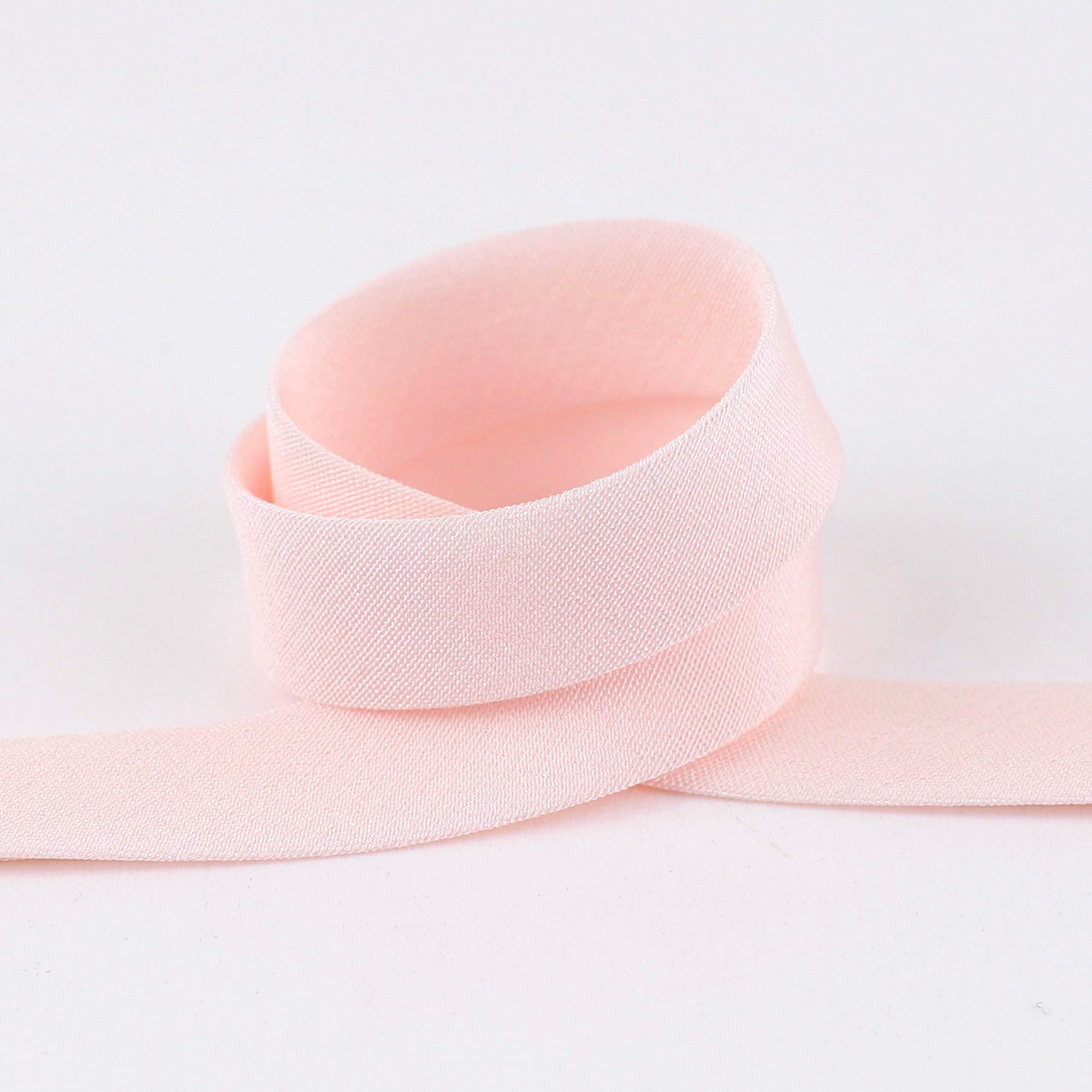 CDC_Powder-Pink_Bias_Binding_Close.jpg