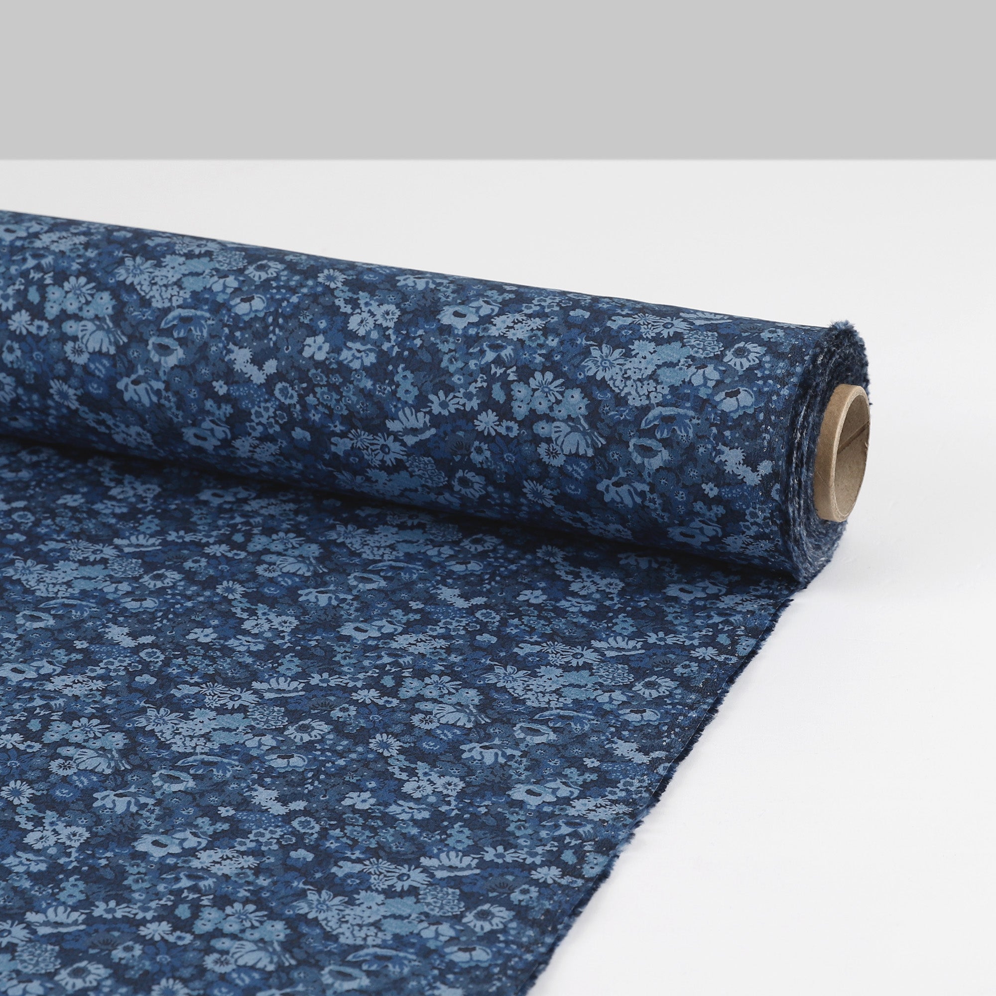 Liberty Piccadilly Poplin - Thorpe Hill/A