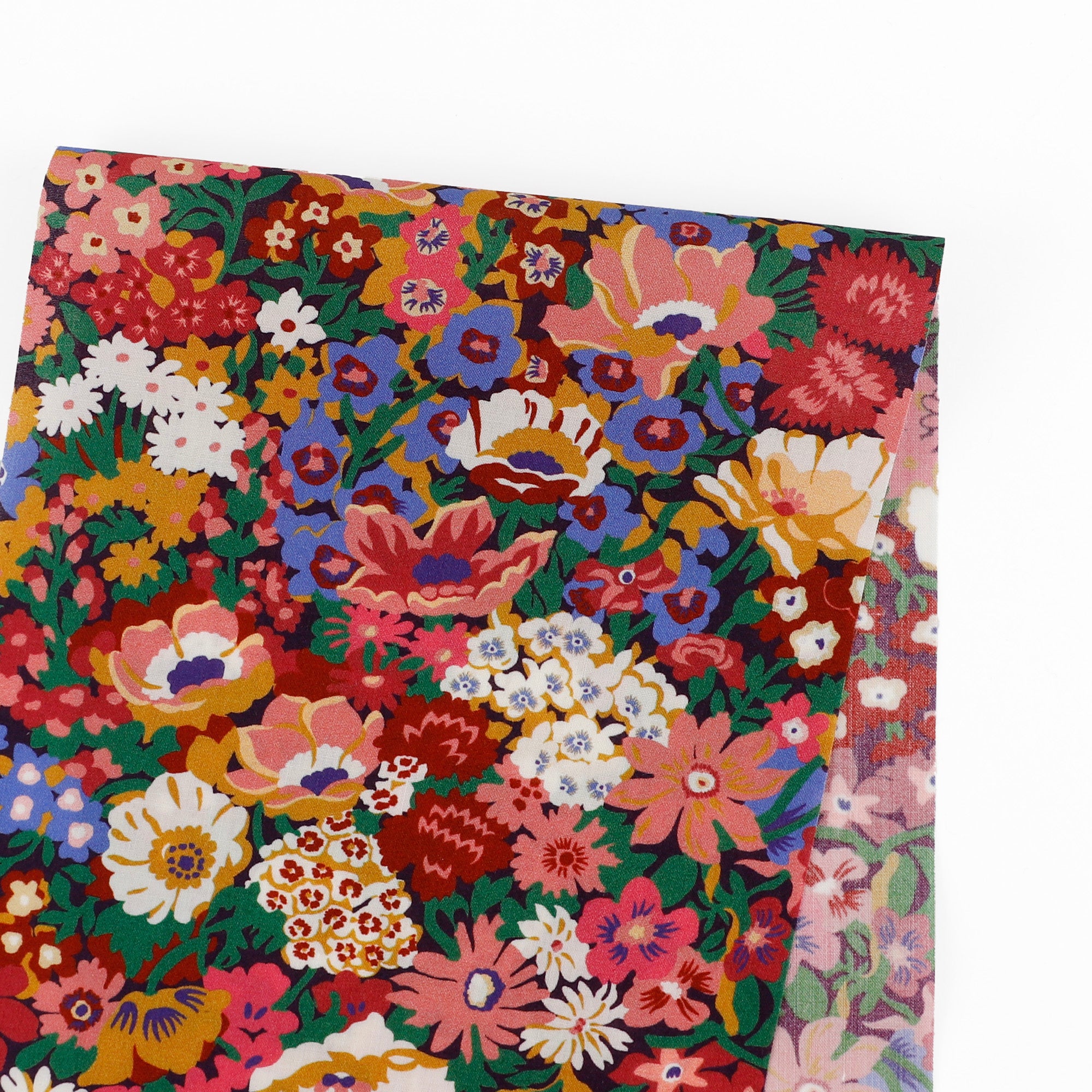 LibertyTanaLawn-ThorpenessY_Swatch.jpg