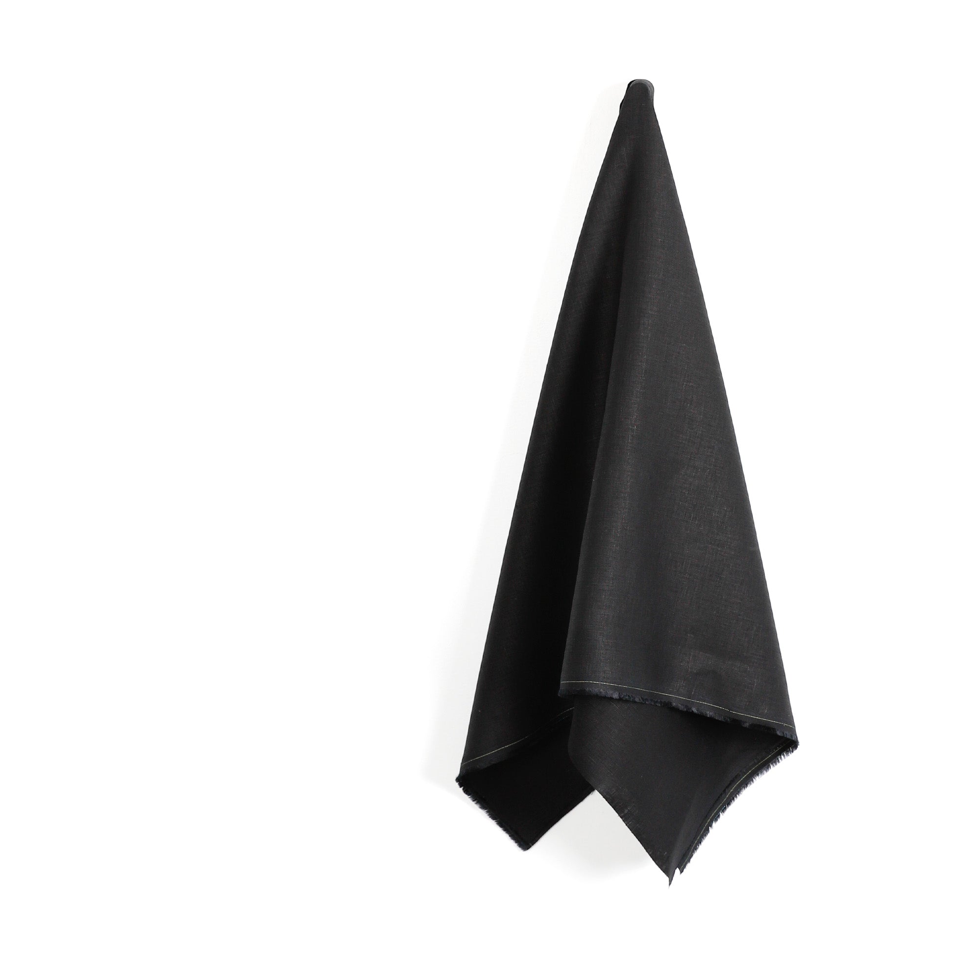 Linen_Black_Hang.jpg