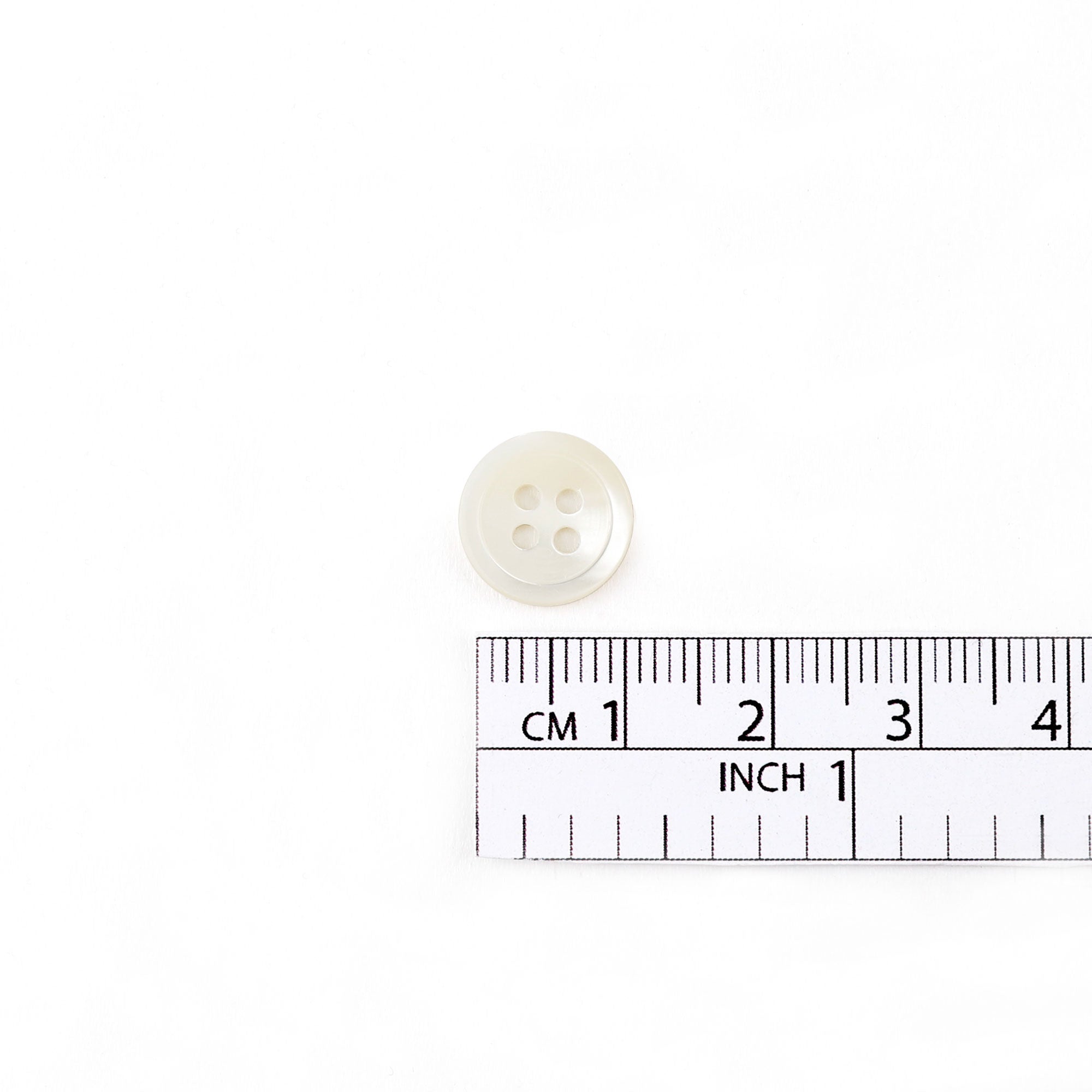 Mother Of Pearl Button L18 - Natural
