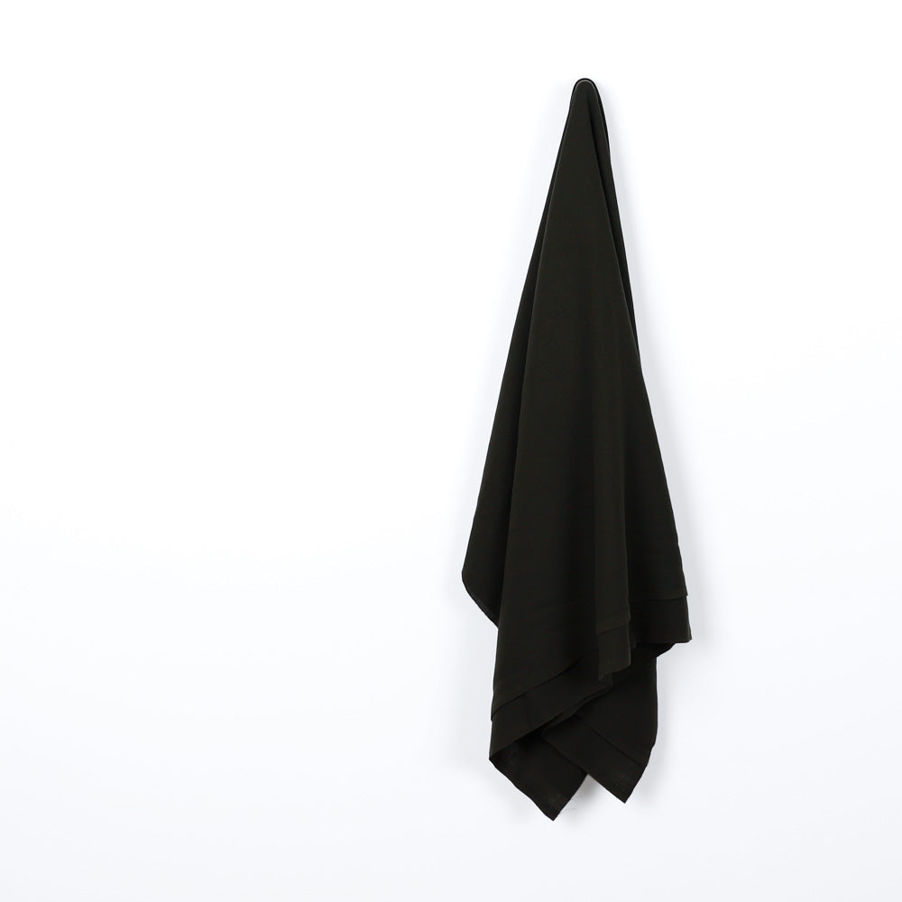 Micro_Lattice_Cot_Viscose-Black-Hang.jpg