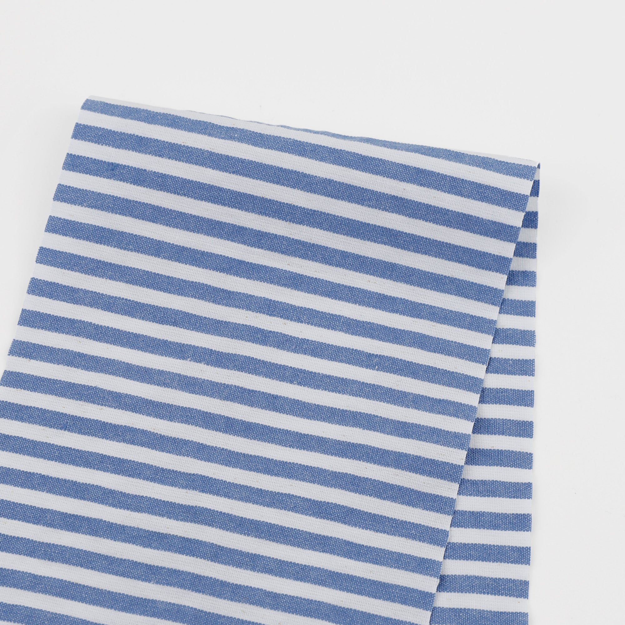 NZOnlyStretchCottonSeersuckerMarineStripeAWC_bc1056e8-6b36-4d08-9950-a80990639f87.jpg