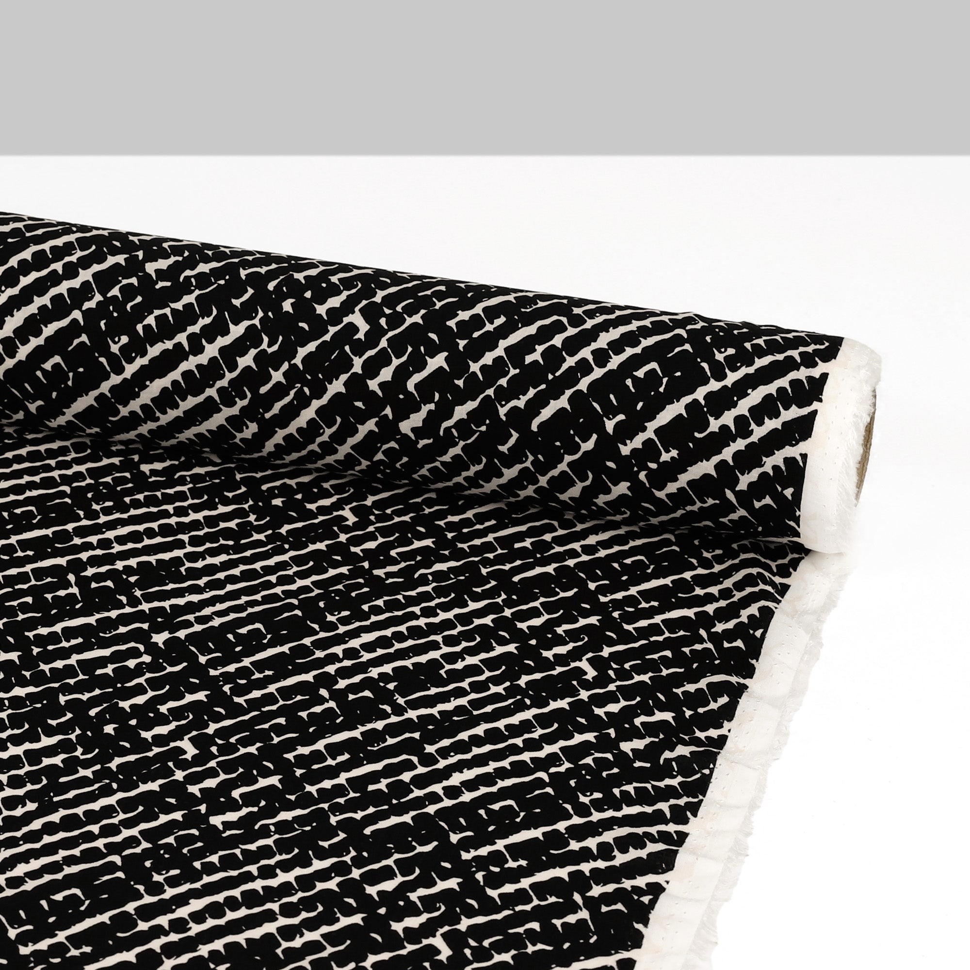 Diagonal Cobblestone Viscose Challis -Black Vanilla