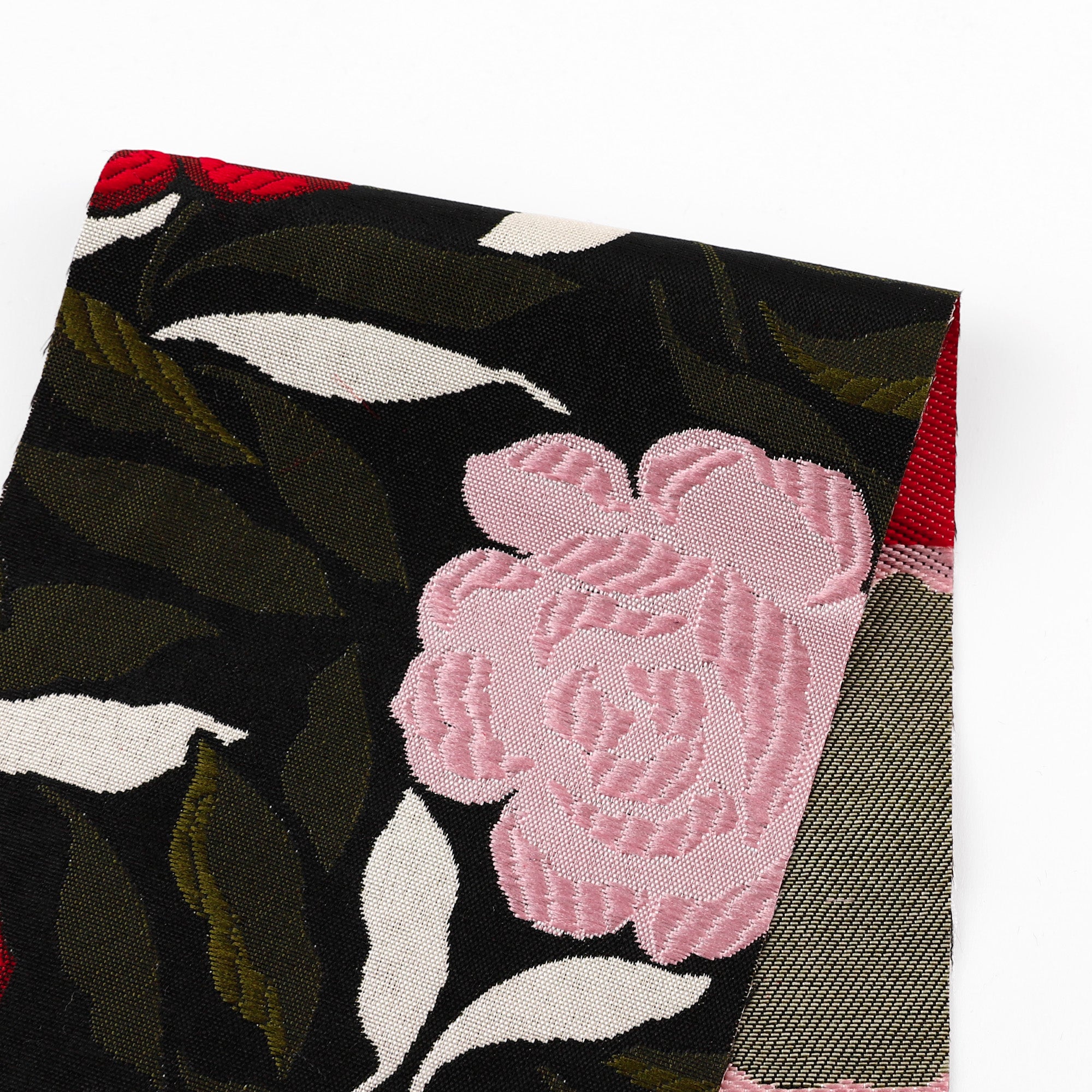 Roses_Jacquard_Red-Pink_Swatch.jpg