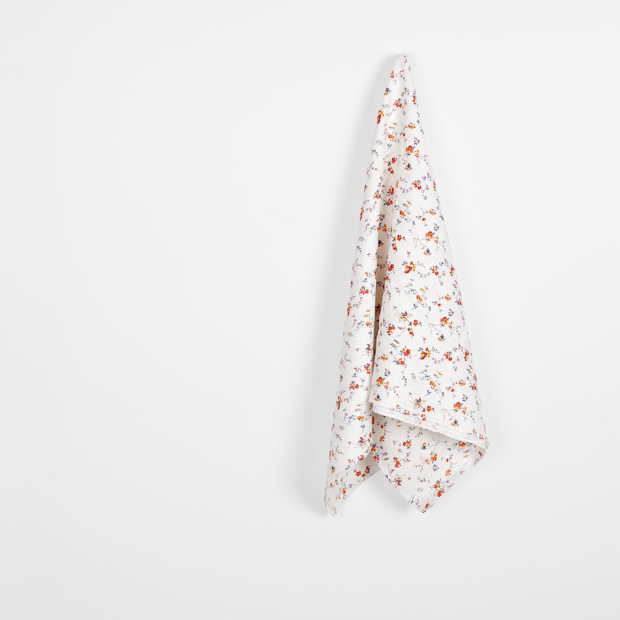 Wisteria Mandevilla Linen - Ivory