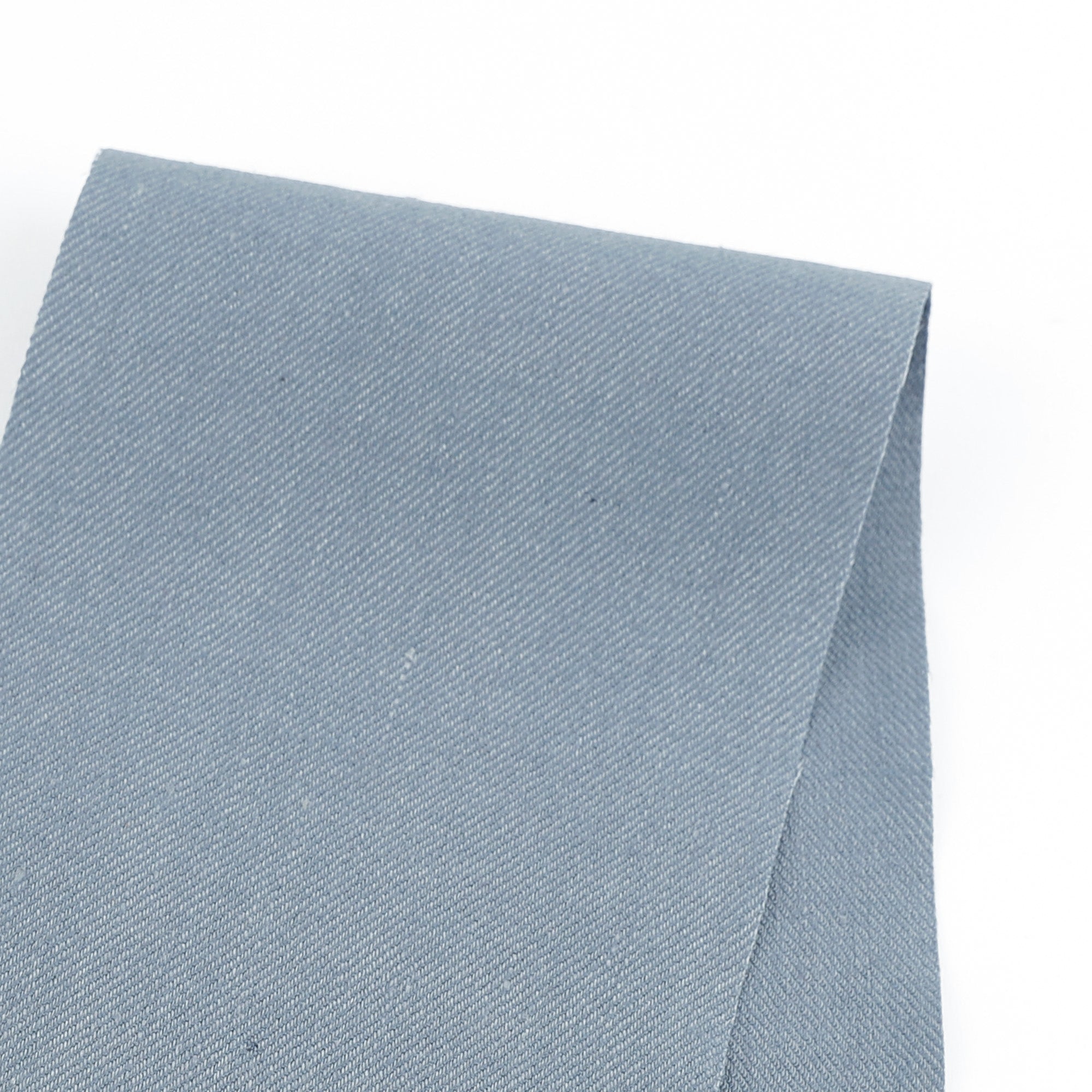 Twill_Linen_Dusky-Blue-Swatch.jpg