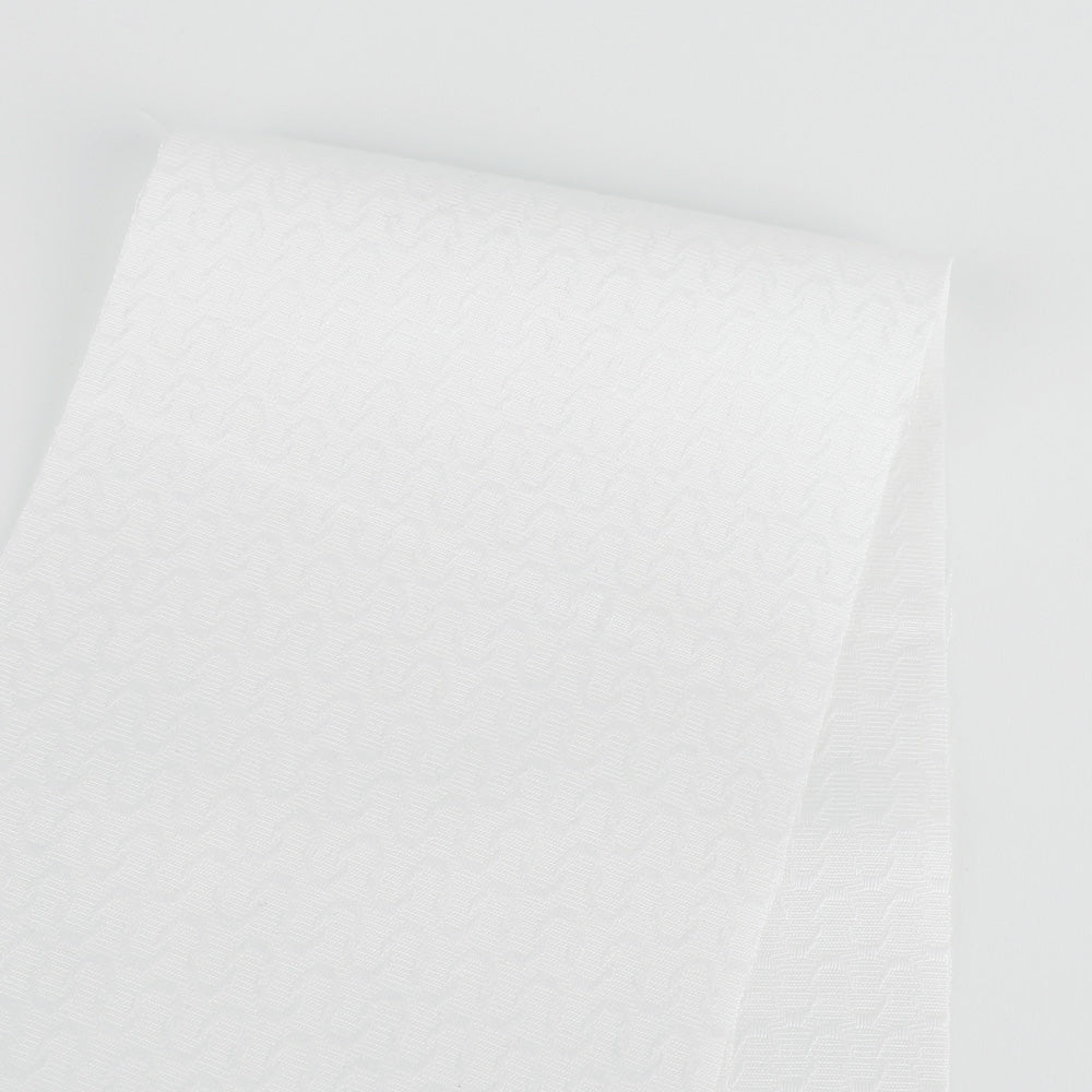 Damask_Wavy_Cotton_White_Swatch.jpg
