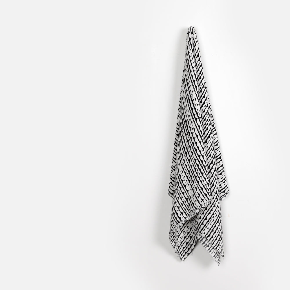 Pelta Stripe Viscose Crepe - Black / White